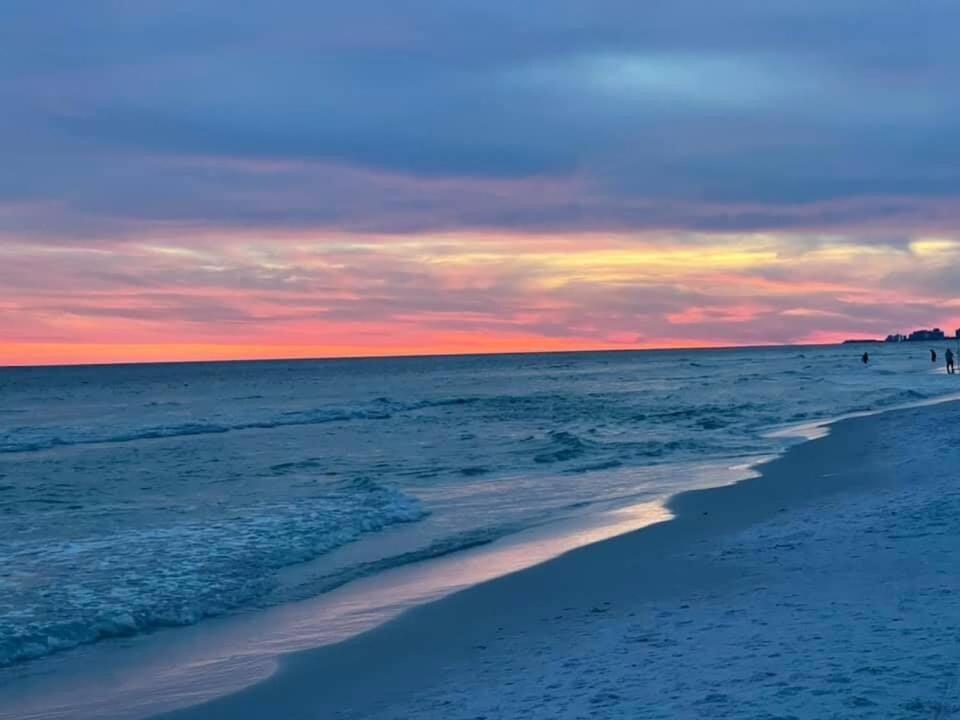 5 Star Resort 11Th Fl Stunning Sunrise 2Br 2Ba King Suite,Pools ,Shuttle Or Walk To Beach Дестин Экстерьер фото